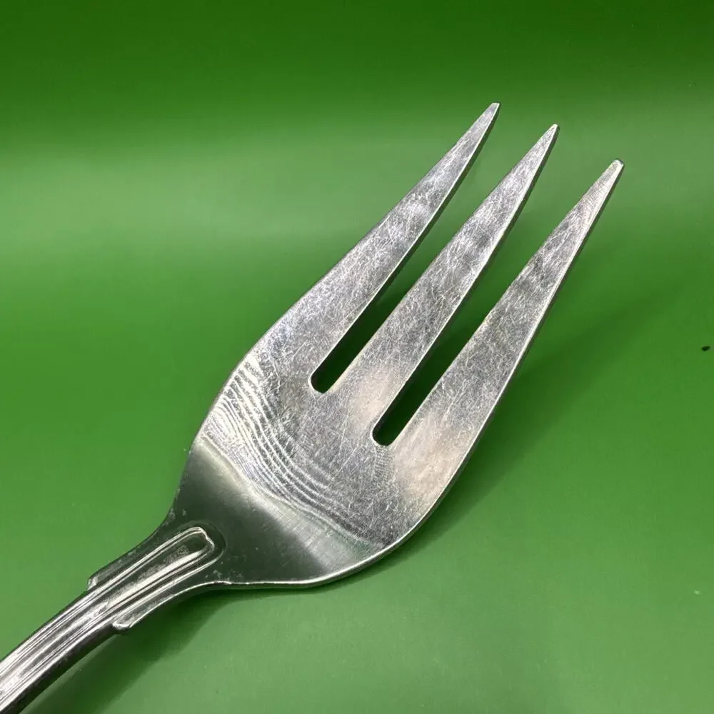 Towle ENGLISH SHELL Serving Fork Cold Meat Supreme Cutlery Replacement Flatware